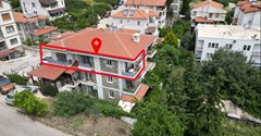 DATÇA TAM MERKEZDE DENİZ MANZARALI 2+1 ÜST KAT DAİRE
