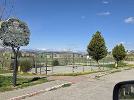 BERRİN NADİR'DEN DOĞA İÇİNDE YATAY MİMARİ BAHÇE KATI KAPALI MUTFAK SİTE İÇİ 3+1