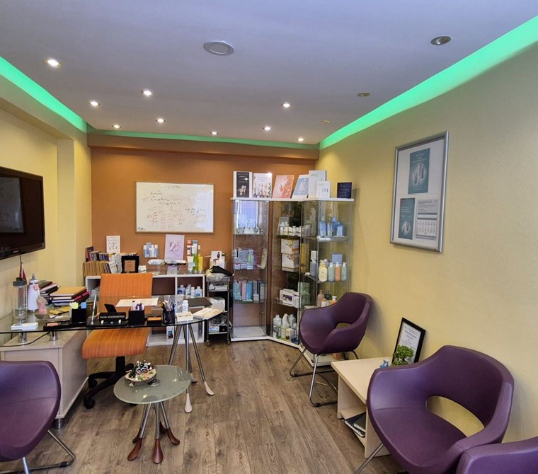 Konak Pier Karşısında Kullanıma Hazır Kiralık Büro/Ofis