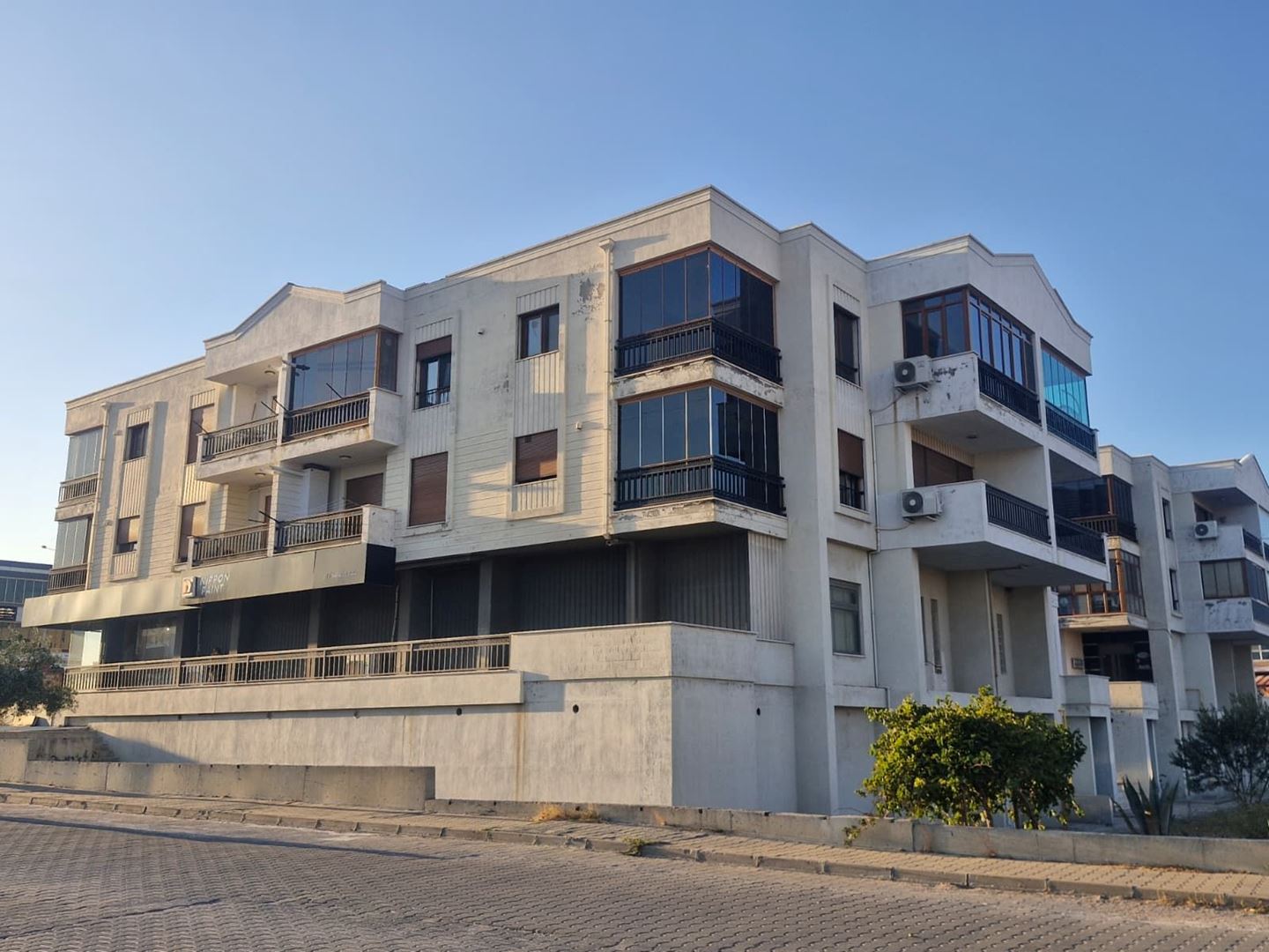 Property-photo