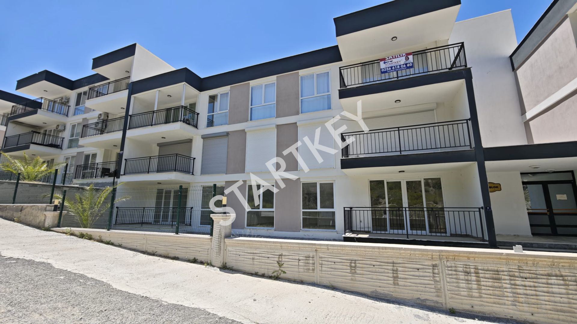 Property-photo