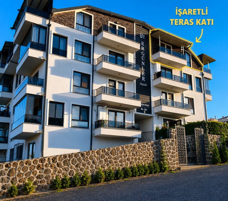 BAŞİSKELE YENİKÖY MERKEZ'DE 155 m² NET LÜKS 3+1 DUBLEKS