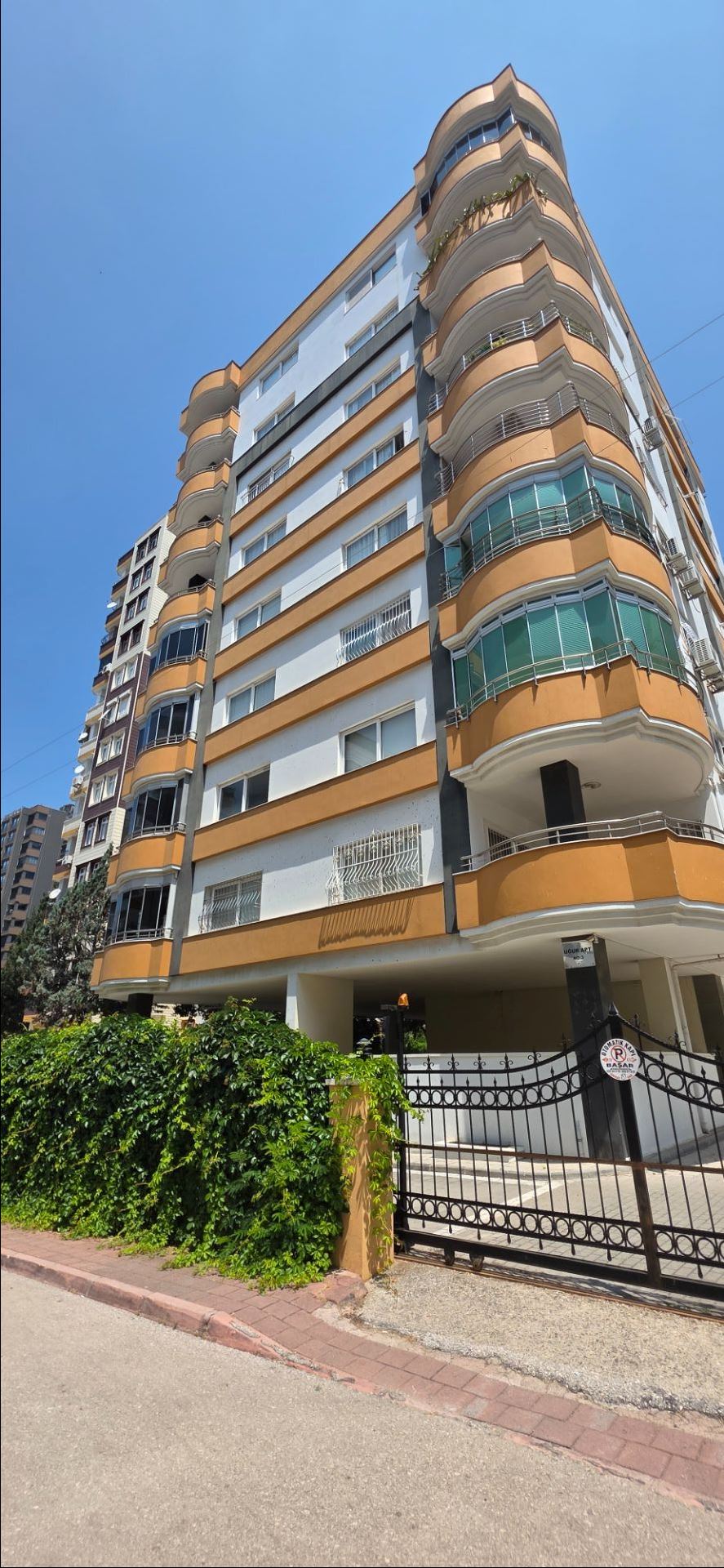 Property-photo