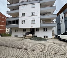 TRABZON ARSİN MERKEZ KAYMAKAMLIK YANI 3+1 İÇİ YAPILI DAİRE
