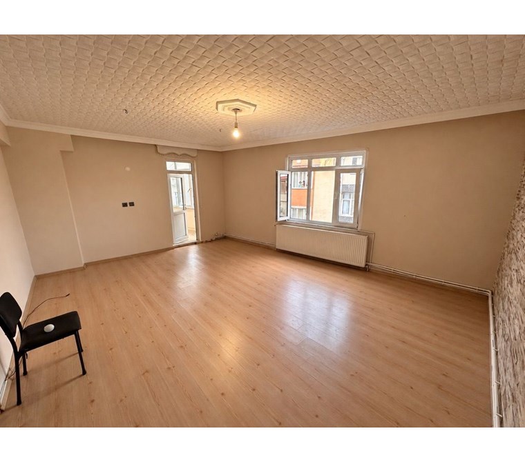 Yeni Mahallede Kiralık 2+1, 90 m² Daire