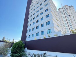 Ahu Turan’dan Venüs Panorama’da Ful Eşyalı Kiralık Daire