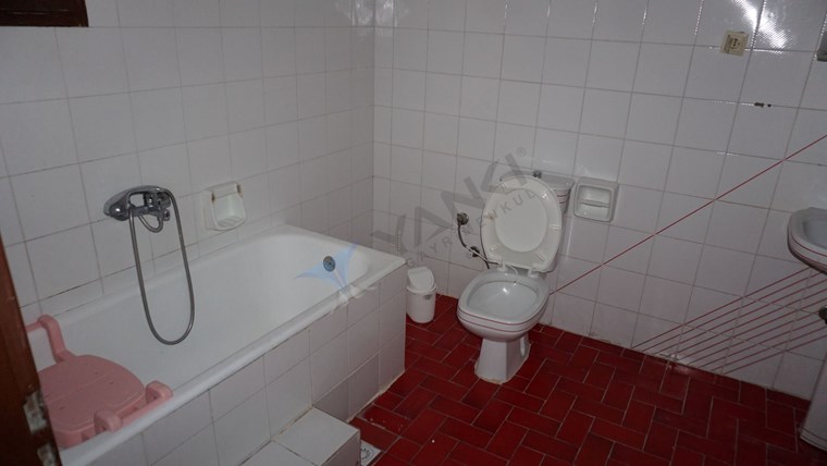 TEKİRDAĞ, HÜSEYİN PEHLİVAN CADDESİNDE 3+1 KİRALIK DAİRE