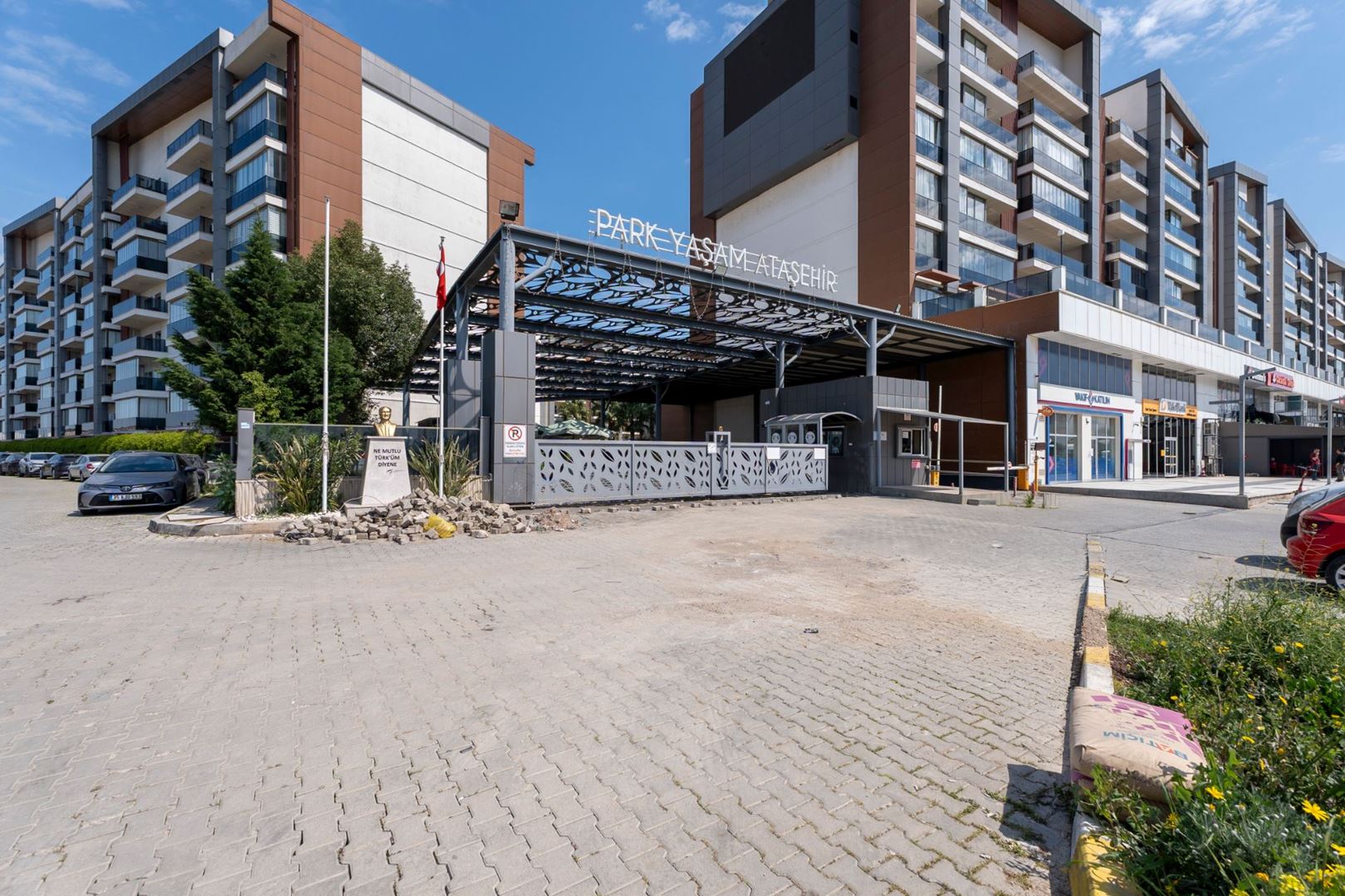 Property-photo