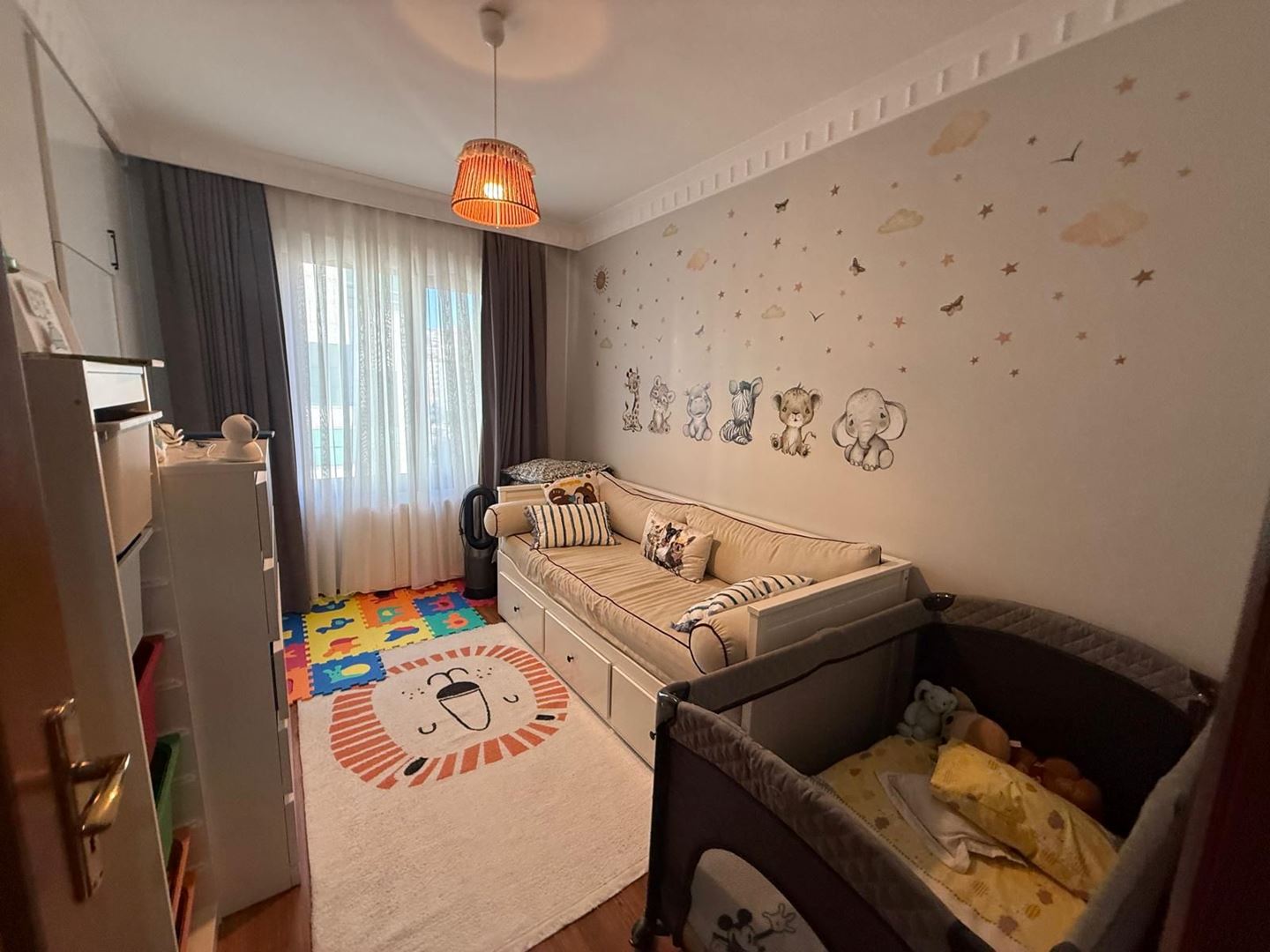 Property-photo