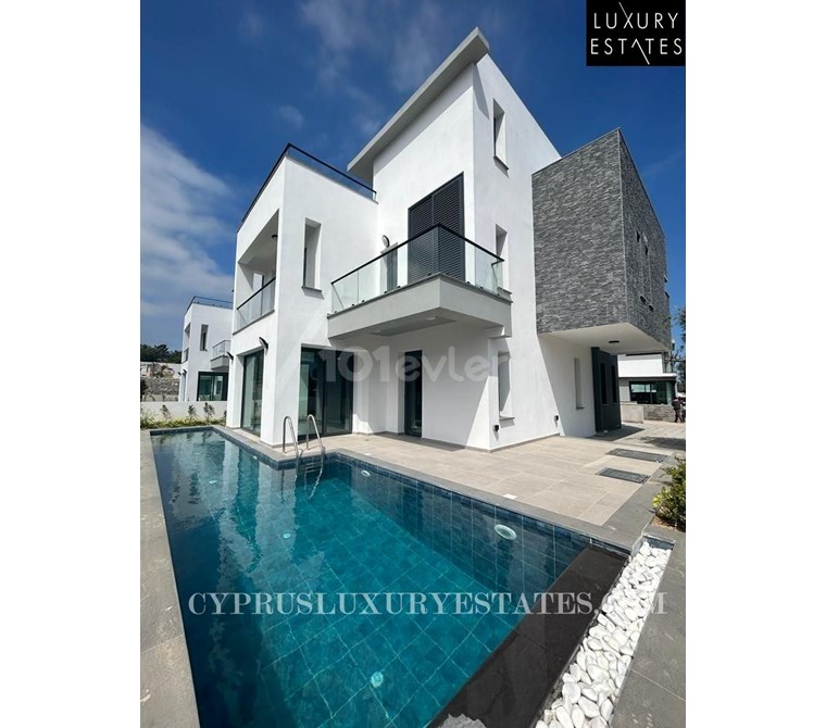 KIBRIS OZANKOYDE 3+1 OZEL HAVUZLU LUXURY VILLA !