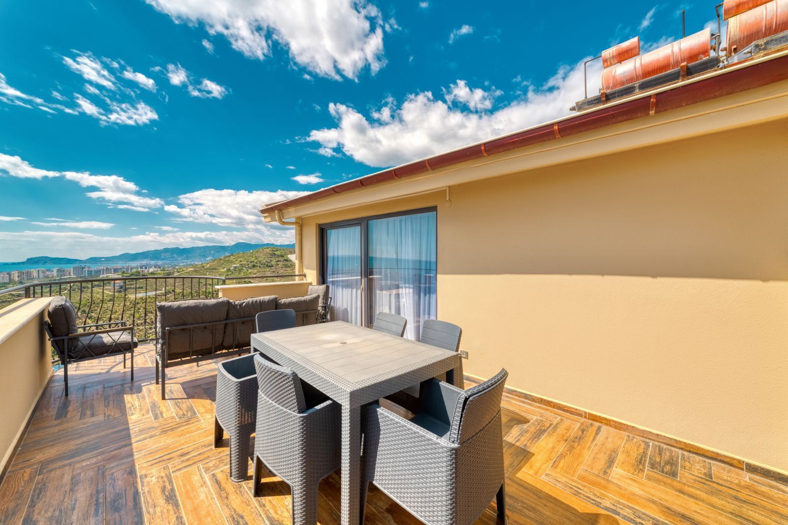 ALANYA GOLD CİTY 2+1 FULL DENİZ VE KALE MANZARALI PENTHOUSE · 25 · Fotoğraflar