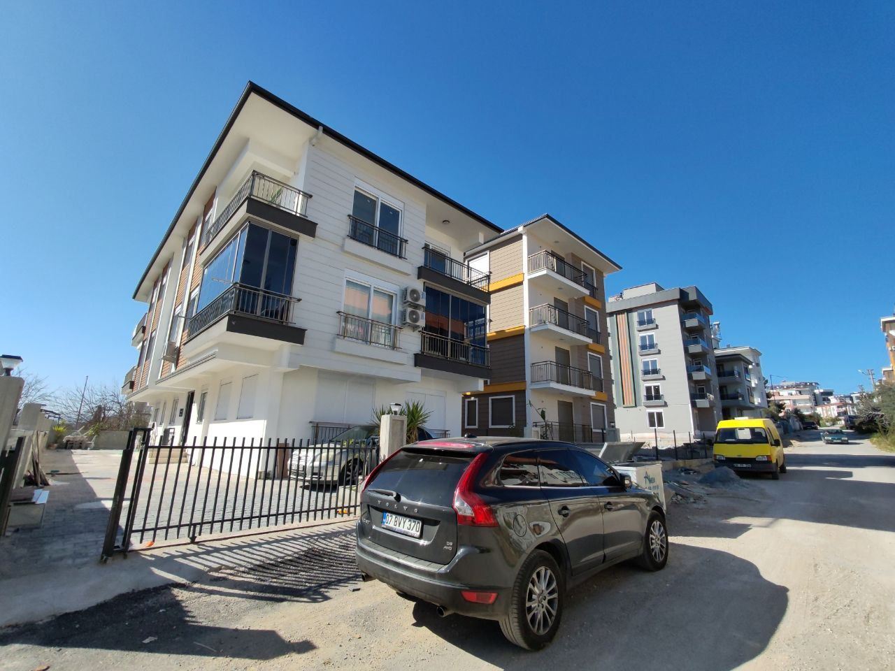 Property-photo
