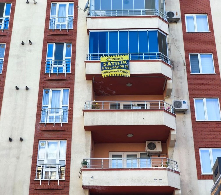 Gültepe Esenkent Sitesi'nde Satılık 3+1 Daire (140m²)
