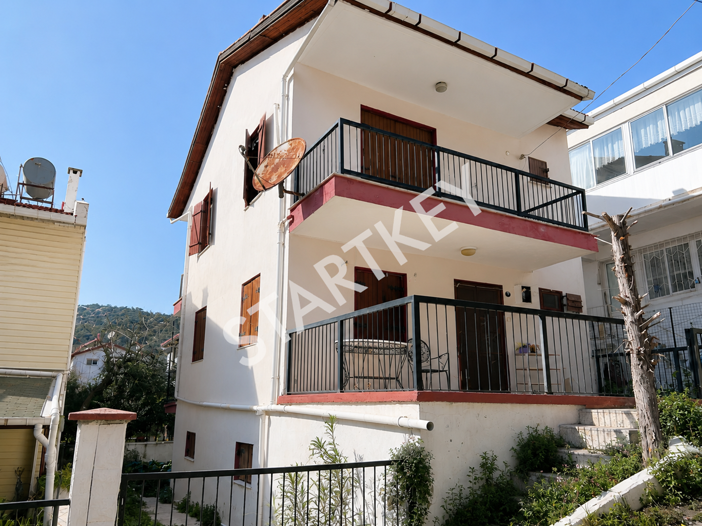 Property-photo