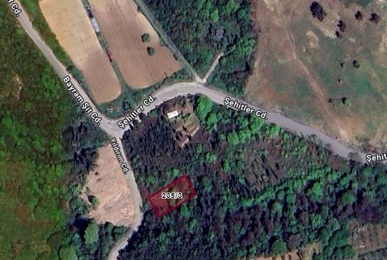 DEREKÖY MERKEZ MAH. VİLLA İMARLI MANZARALI 720 m² SATILIK ARSA