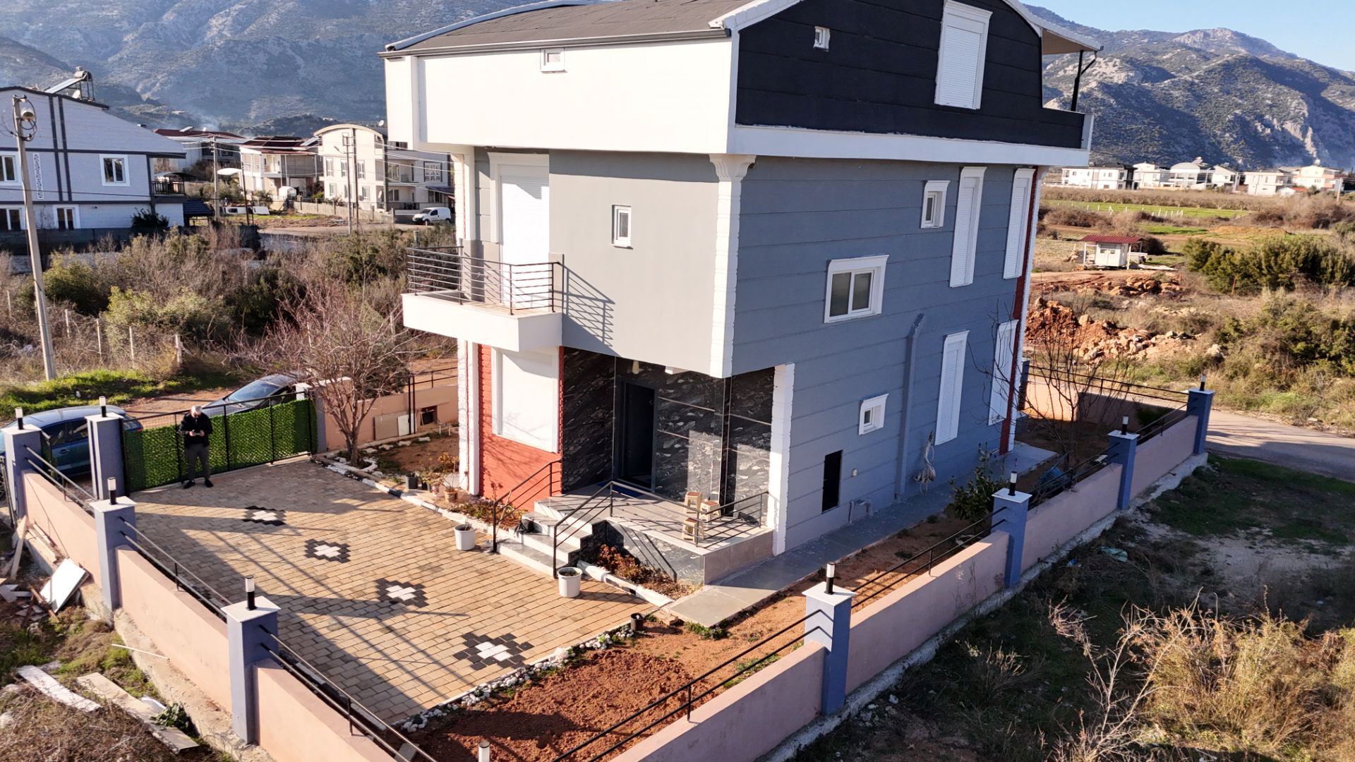 Property-photo