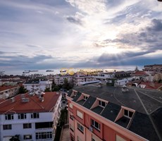 DAĞISTAN GAYRİMENKUL ADAKALE'DE DENİZ MANZARALI 8+2 DUBLEKS