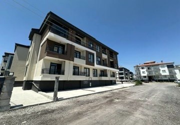 TRALLES GOLD'DA ARAKAT 1+1 FULL EŞYALI DAİRE