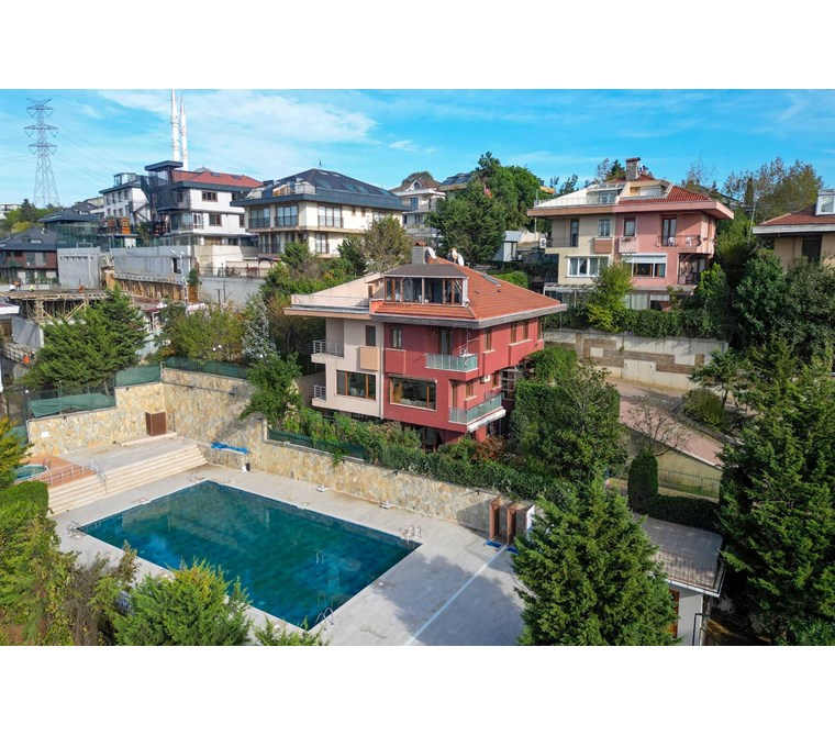 BOĞAZKENT KONAKLARI'NDA DOĞA MANZARALI 6+2 SATILIK VİLLA