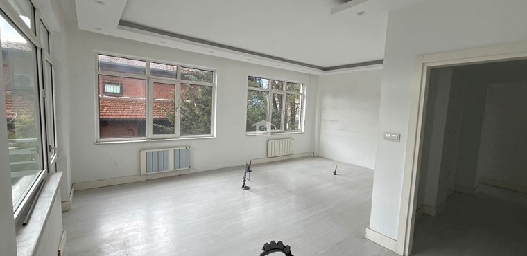 Kadıköy Kızıltoprak zühtüpaşa'da Kiralık ofis