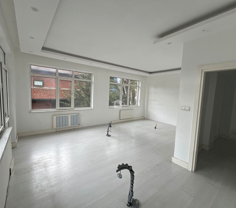 Kadıköy Kızıltoprak zühtüpaşa'da Kiralık ofis