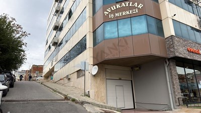 TEKİRDAĞ, AVUKATLAR İŞ MERKEZİ GİRİŞ KATINDA 157 m2 KİRALIK OFİS