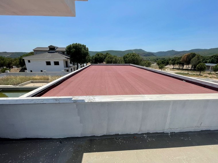 İzmir Menderes Küner'de Natamam Müstakil Ev ve 2000m2 Arsa