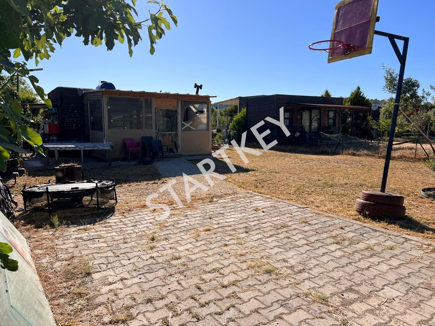 Property-photo