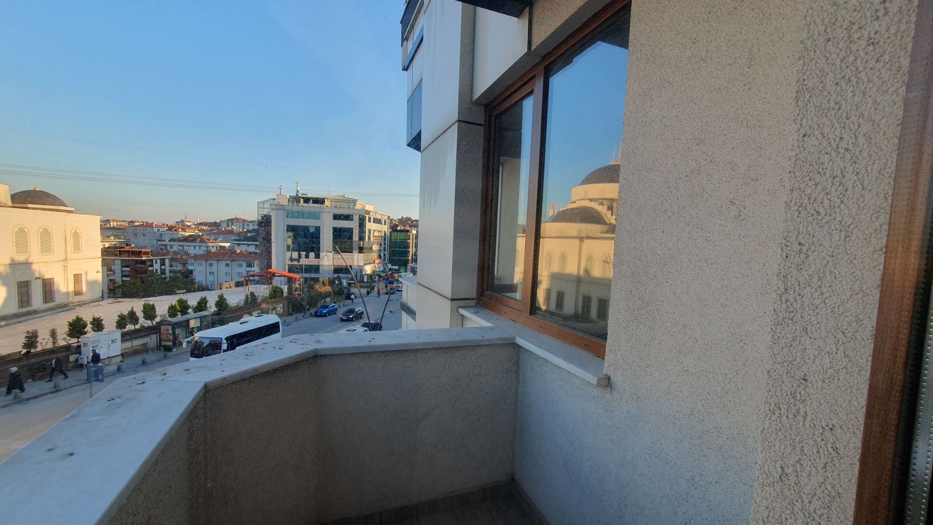 Property-photo