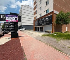 AKDAMAR - Gülük Mh. Necip Fazıl Blv. 400 m² KİRALIK DÜKKAN
