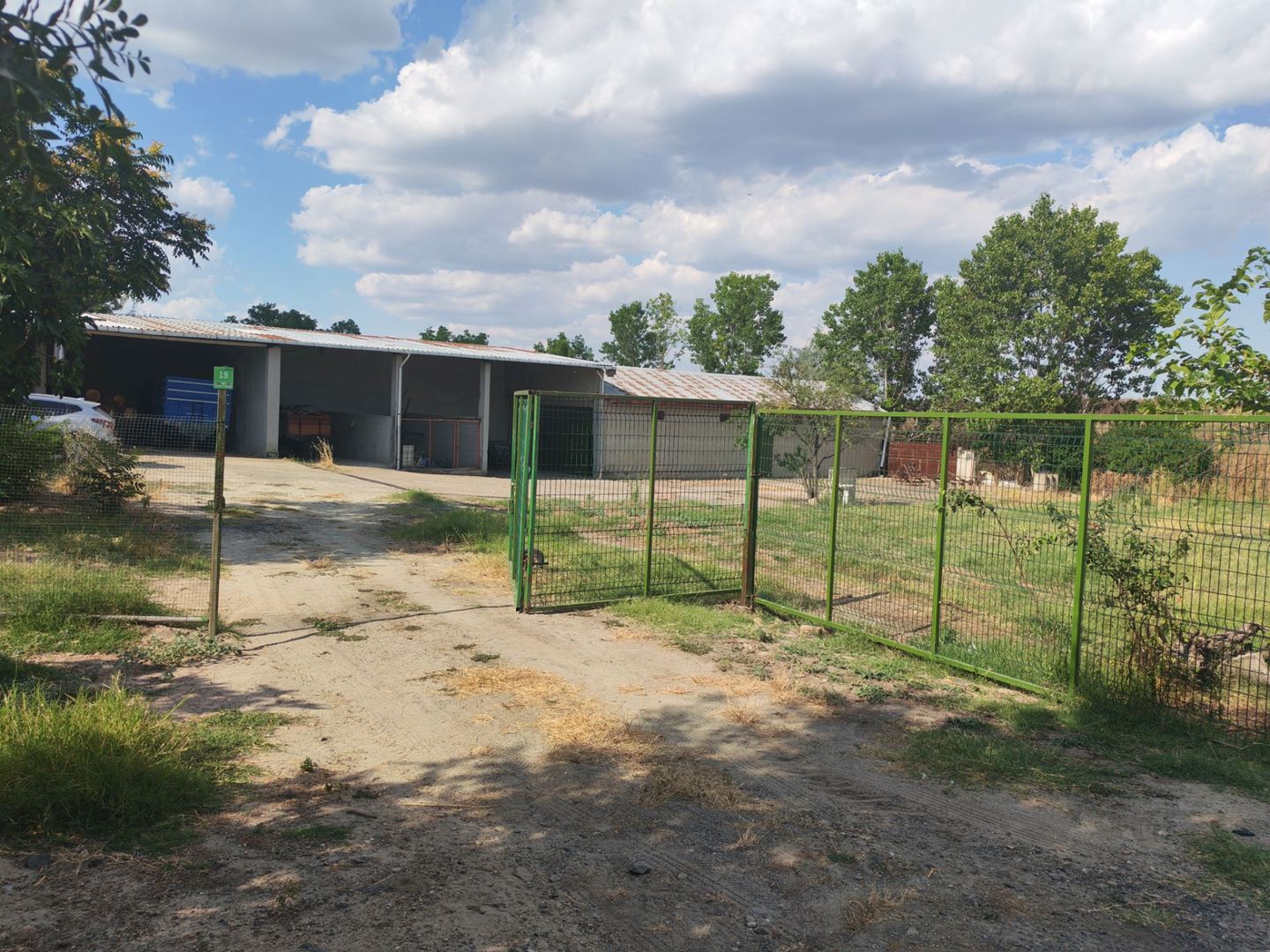 Property-photo