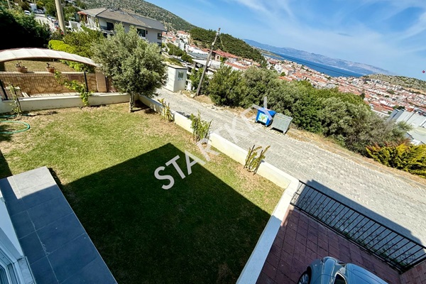 Property-photo