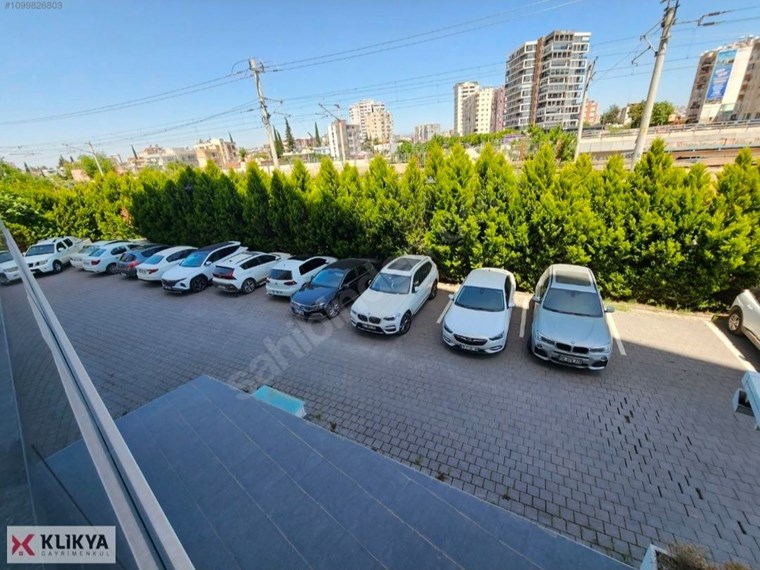 ESRA AKKAYADAN PANORA PLAZA DA 1+1 SATILIK OFİS