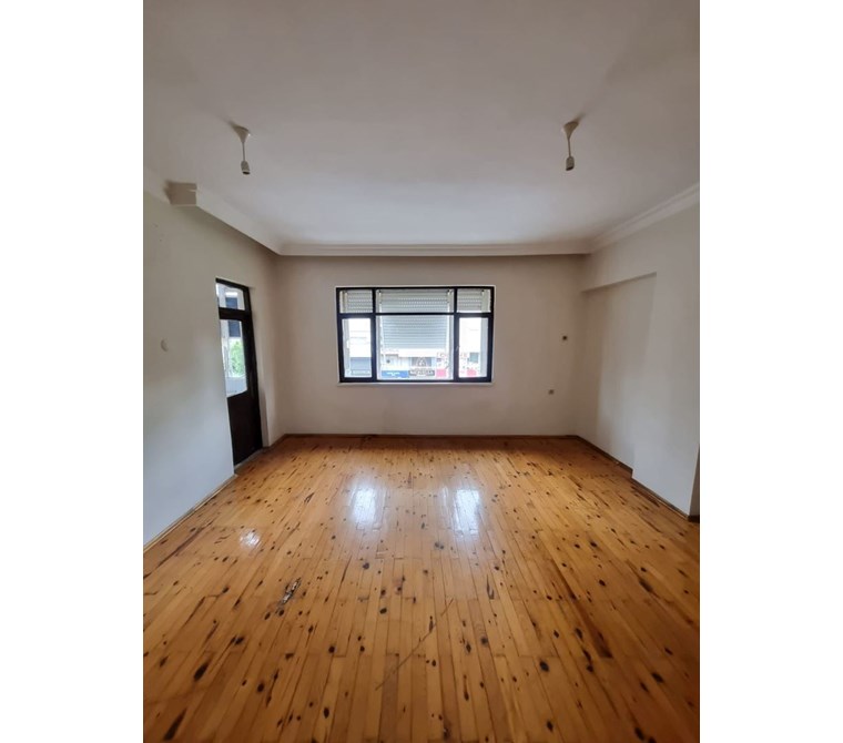 POYRAZ'DAN SOĞUKSU MAH.3+1 140m2 CADDE ÜZERİ KİRALIK DAİRE