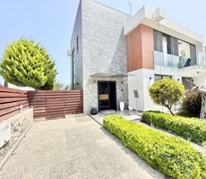 Ozanköy'de Satılık TÜRK KOÇANLI VİLLA
