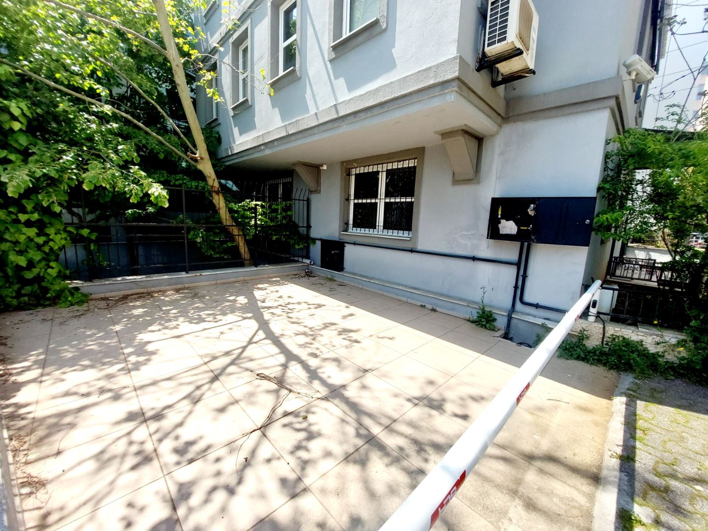 Property-photo