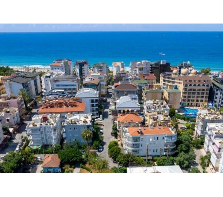3+1, Kleopatra plajına 100 metre mesafe de uzun dönem kiralık daire