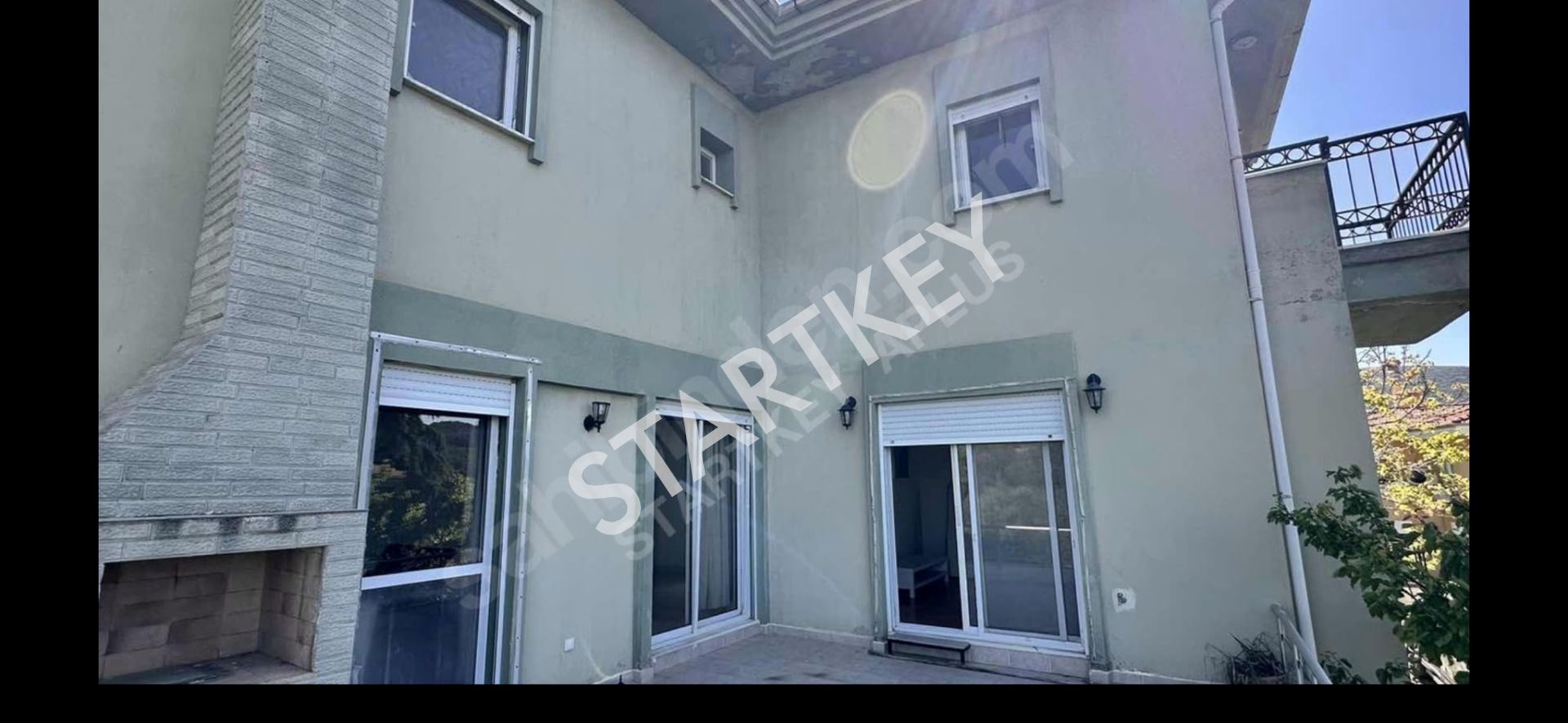 Property-photo