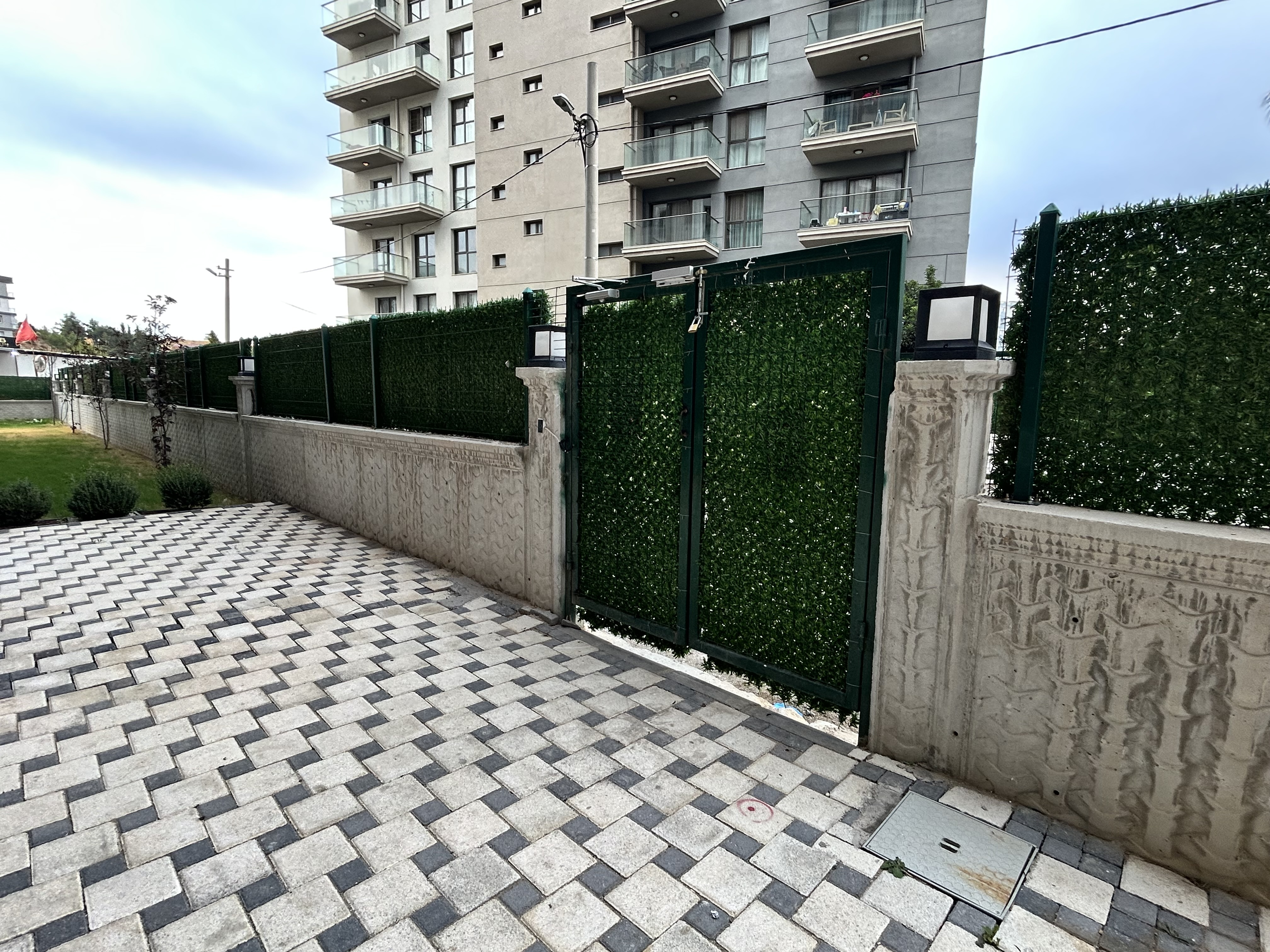 Property-photo