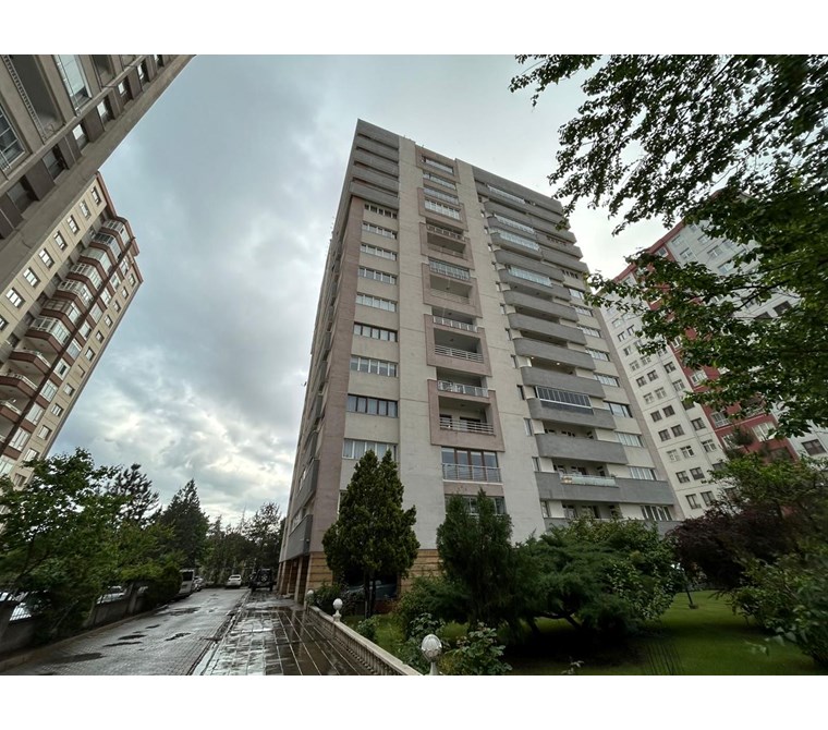AKDAMAR - Alparslan Mah. Saunalı 4+1 Kiralık Lüks Daire