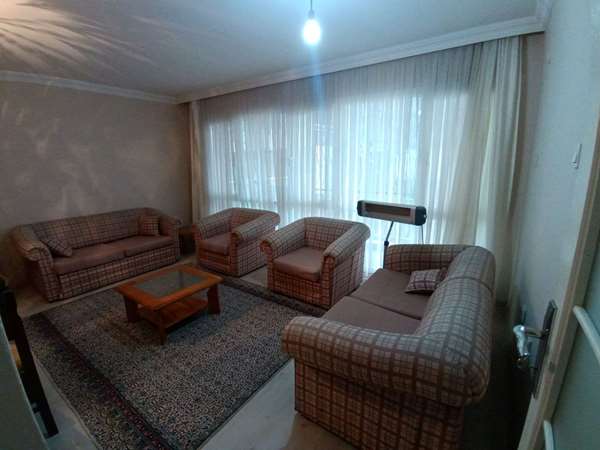 basınsitesi mah. metroya ikçüye yakın eşyalı