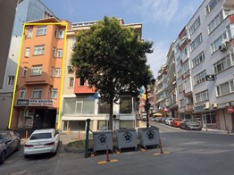 ERTUĞRUL MAHALLESİNDE SAHİLE ÇARŞIYA YAKIN 2+1 SATILIK DAİREler