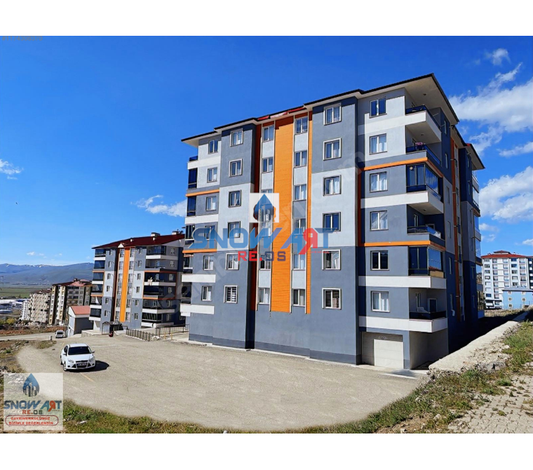 HİLALKENTTE SATILIK FIRSAT DAİRE