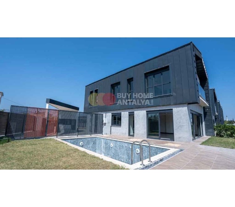 Luxury Detached Villas with Private Pool and Garden for Sale in Antalya