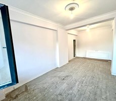 Bağlarbaşı Caddesi Üzerinde Satılık 3+1 130m2 Zemin Kat Daire