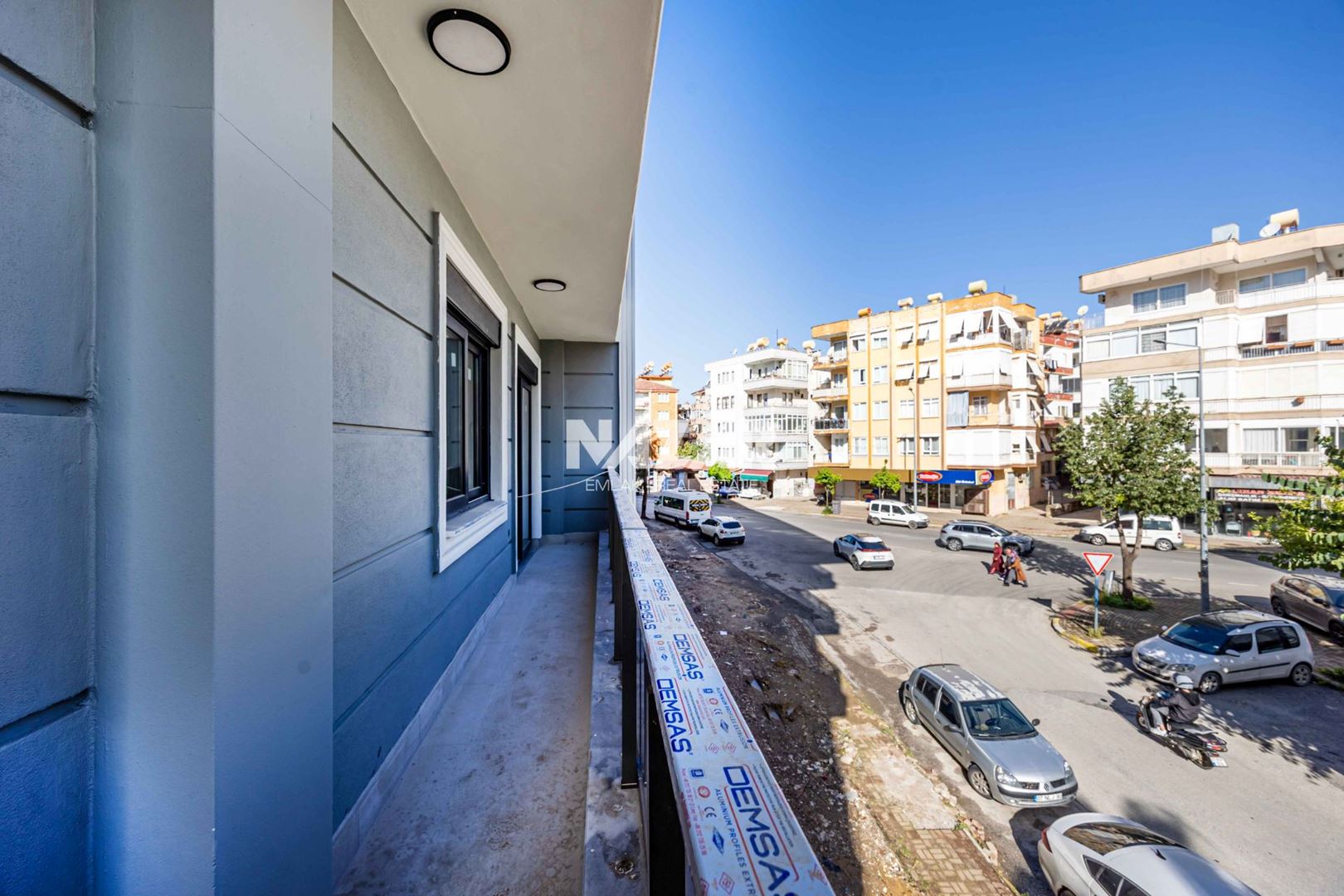 Property-photo