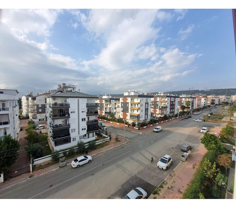POYRAZ'DAN ÜNSAL'DA SİTE İÇİNDE SATILIK 3+1 160m² 4.KAT DAİRE