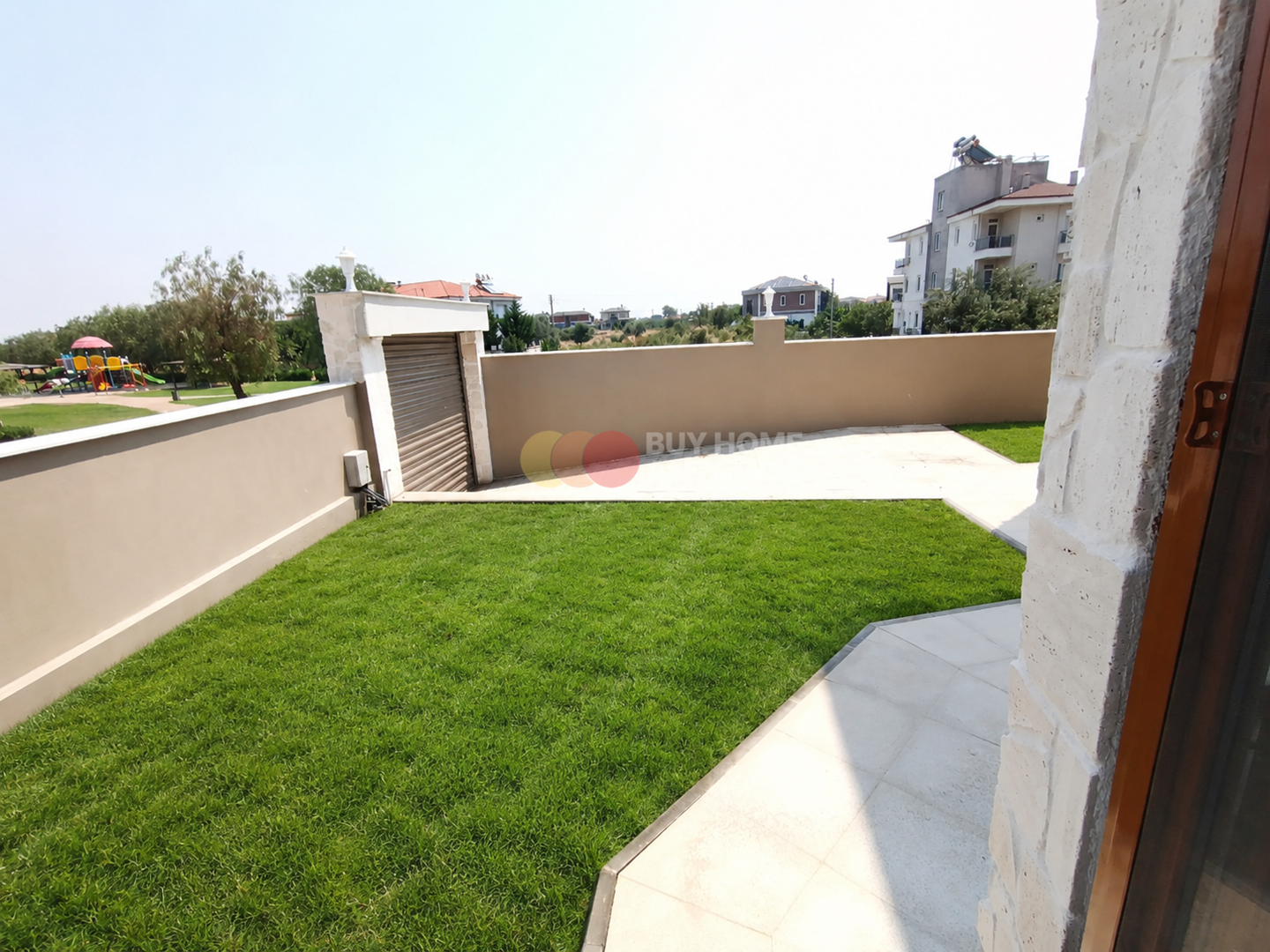 Property-photo