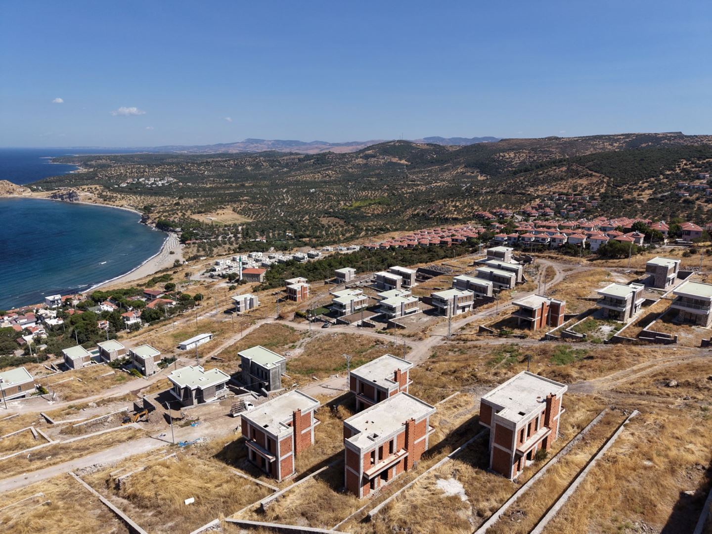 BABAKALE AKLİMANDA DENİZ MANZARALI MÜSTAKİL 3+1 VİLLA — Çanakkale gayrimenkul ilan görseli 19 / 24, Aevum Troia
