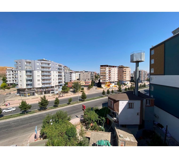 EMLAK 72' DEN FATİH MAH. ANA CADDE ÜZERİ SATILIK 2+0 SIFIR DAİRE